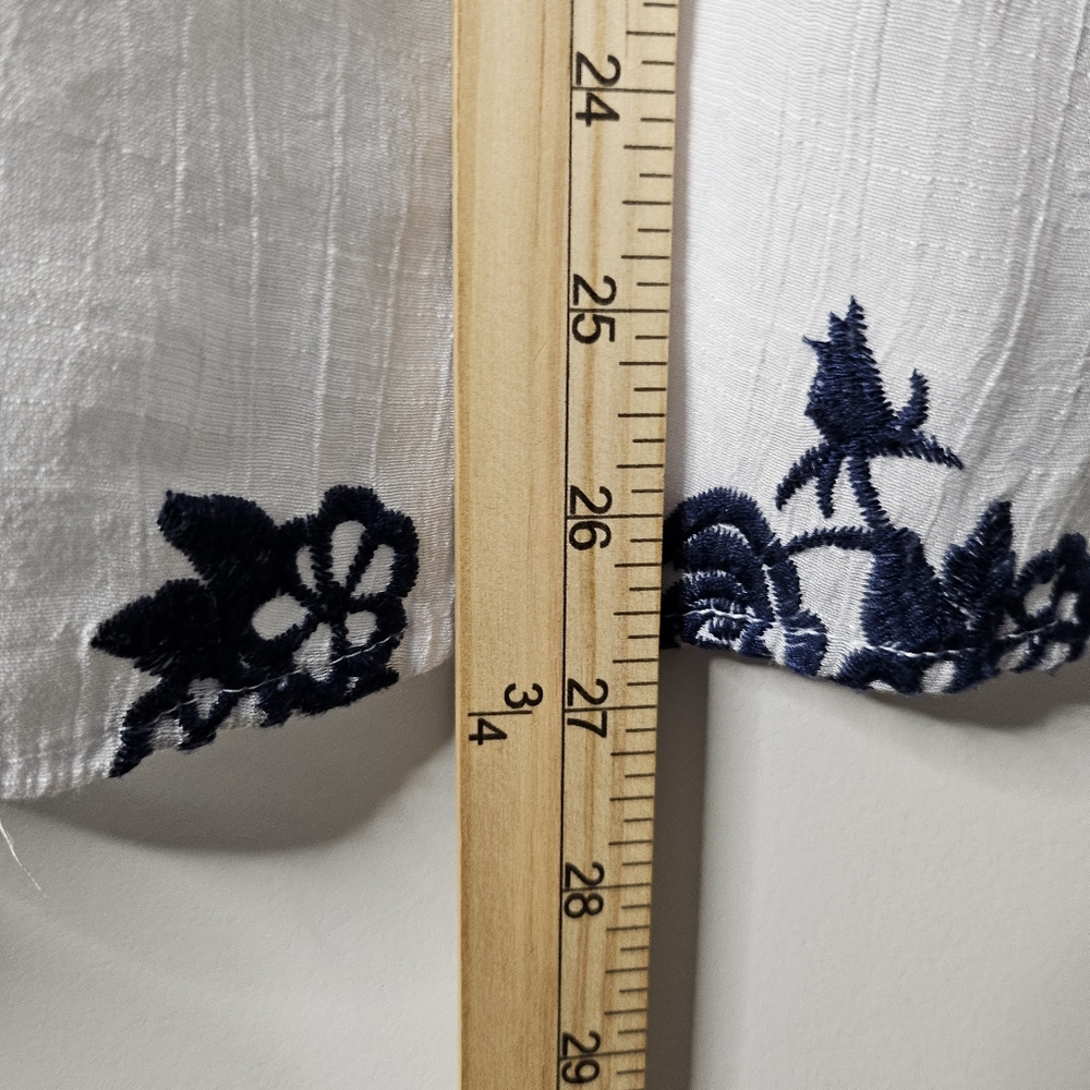 Como Blouse Black White Navy Embroidered Floral Boho Crochet Sleeve XL Loose - Picture 14 of 14